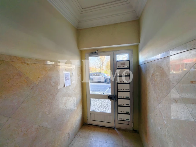 Apartamento T2 para Venda em Moscavide e Portela Foto 3