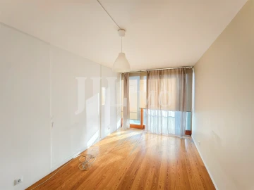 Apartamento T4 para Venda em Parque das Nações