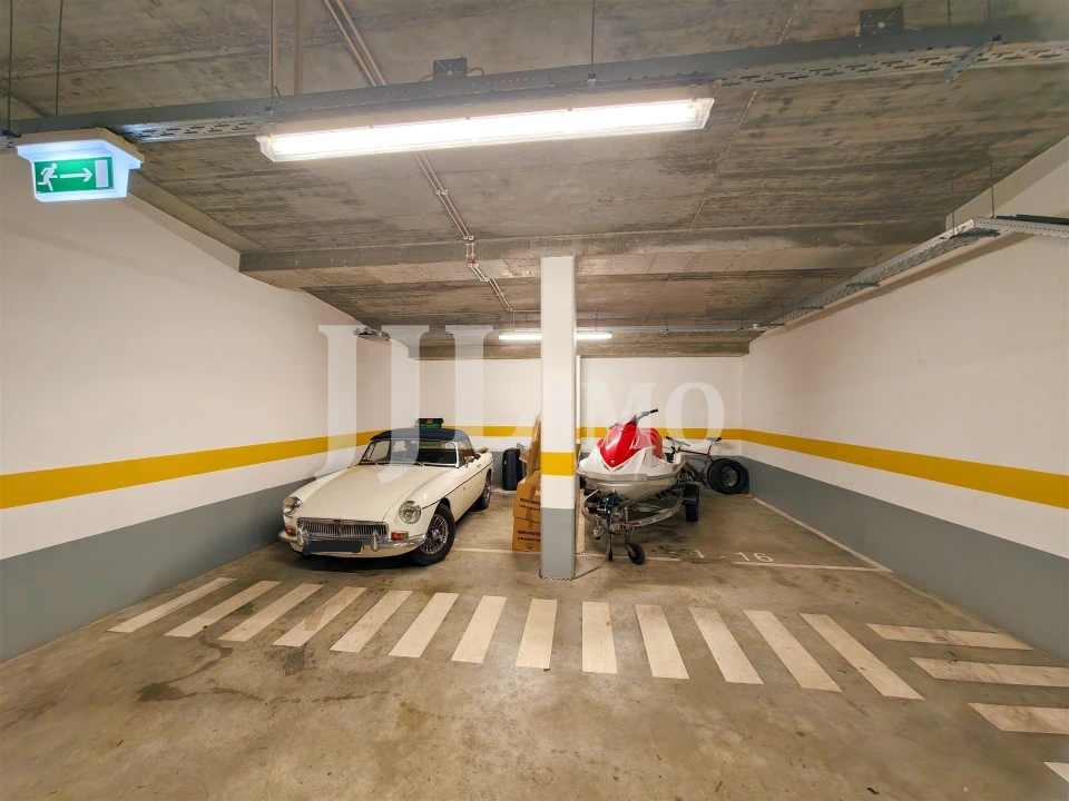 Apartamento T4 para Venda em Parque das Nações Foto 31