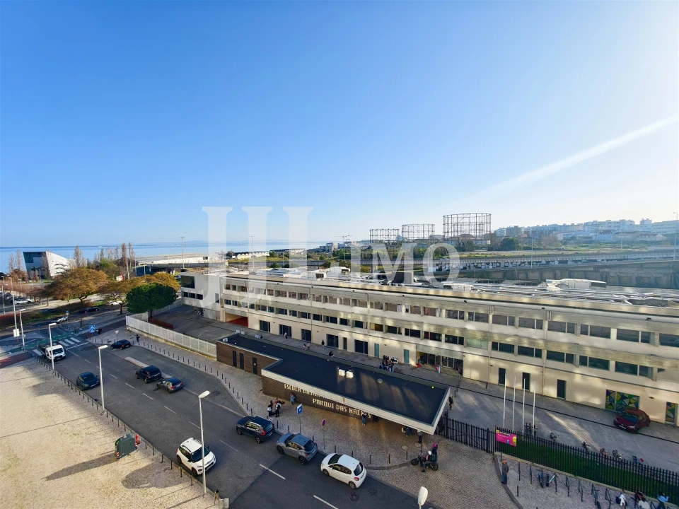 Apartamento T4 para Venda em Parque das Nações Foto 19