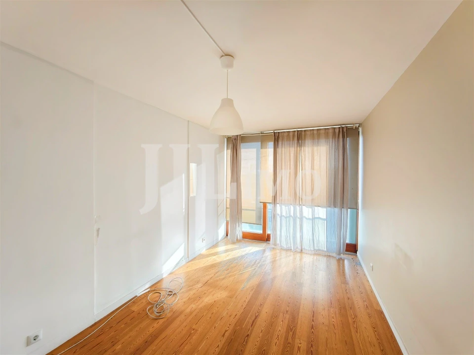 Apartamento T4 para Venda em Parque das Nações Foto 23
