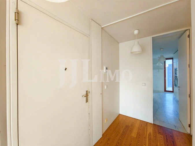 Apartamento T4 para Venda em Parque das Nações Foto 5