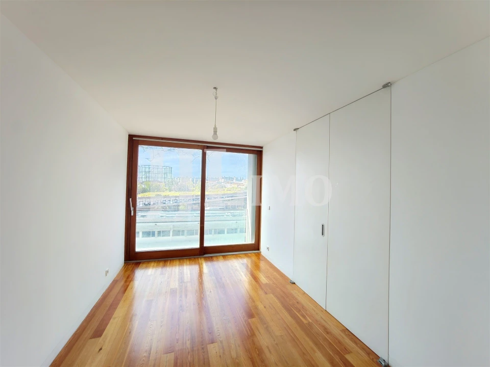 Apartamento T4 para Venda em Parque das Nações Foto 41