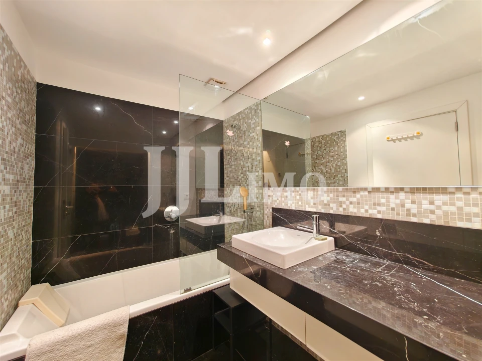 Apartamento T3 para Venda em Alvalade Foto 14