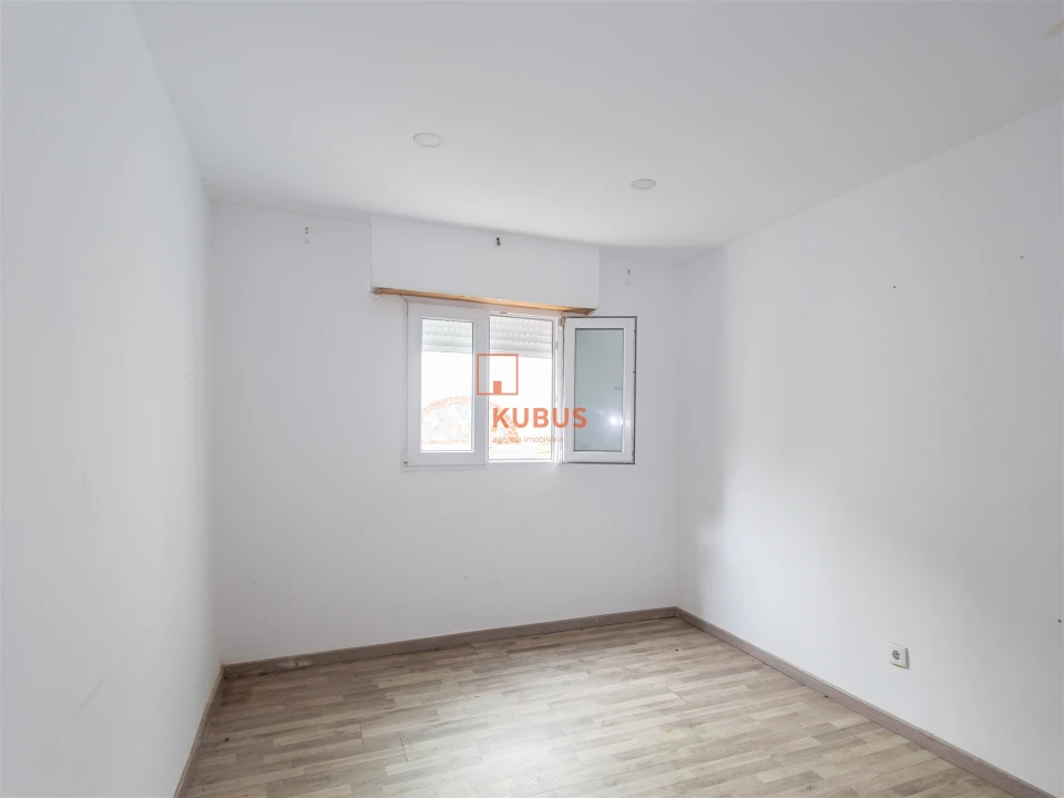 Moradia T3 para Venda em Alburitel Foto 11