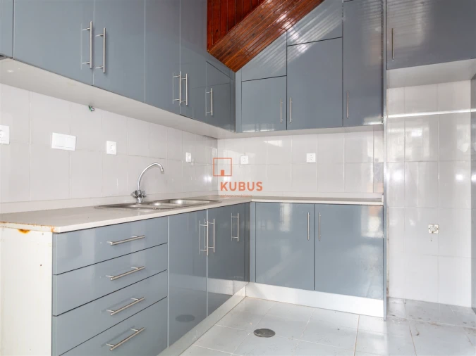 Moradia T3 para Venda em Alburitel