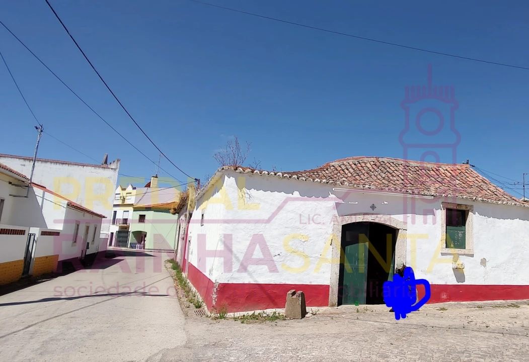 Negócio para Venda em Dois Portos e Runa Foto 2