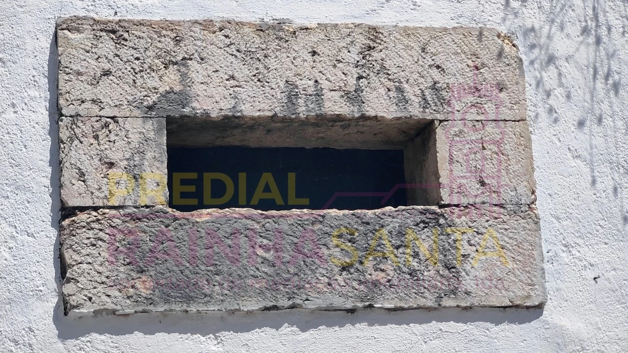 Negócio para Venda em Dois Portos e Runa Foto 9