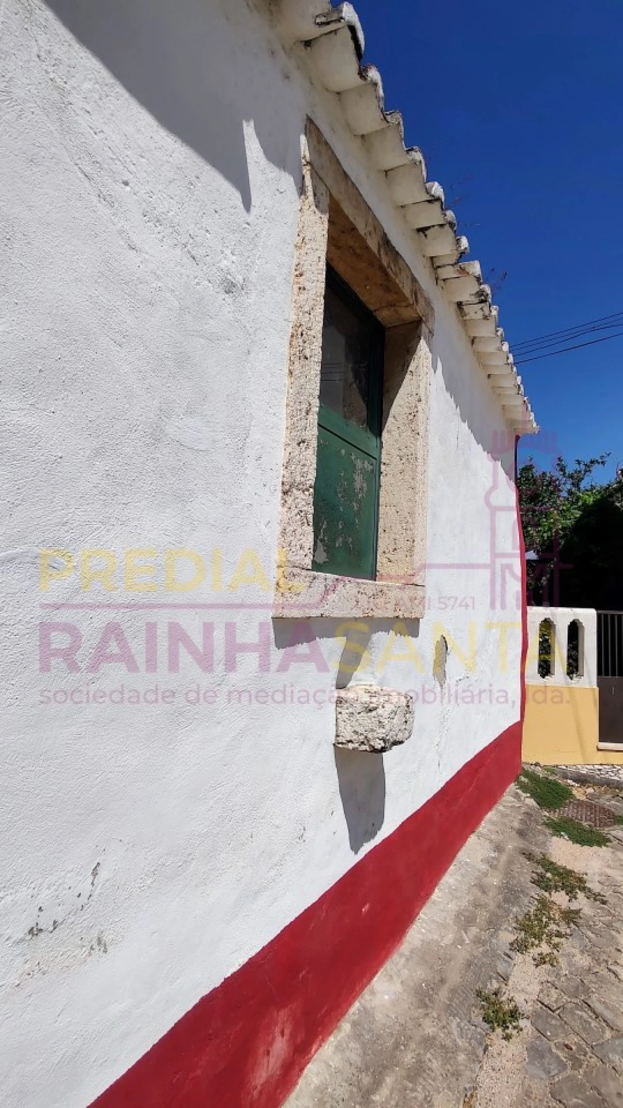 Negócio para Venda em Dois Portos e Runa Foto 11