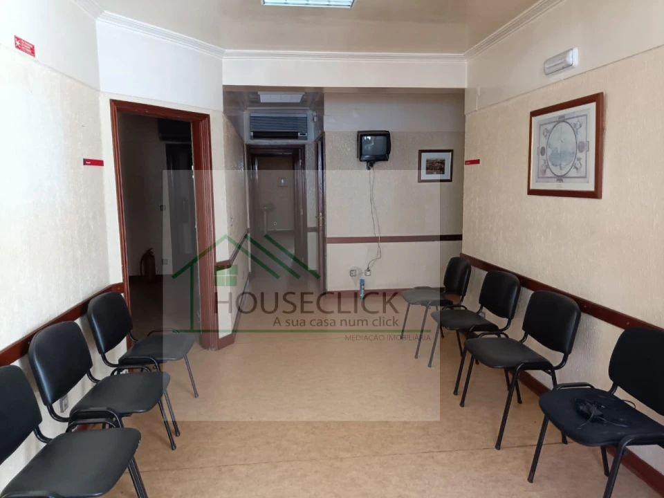 Loja para Arrendamento em Belmonte e Colmeal da Torre Foto 1