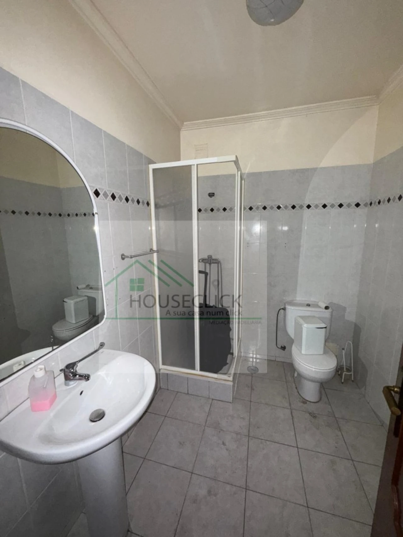 Loja para Arrendamento em Belmonte e Colmeal da Torre Foto 9