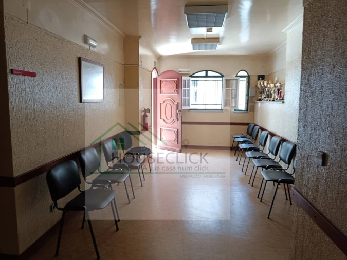 Loja para Arrendamento em Belmonte e Colmeal da Torre Foto 3