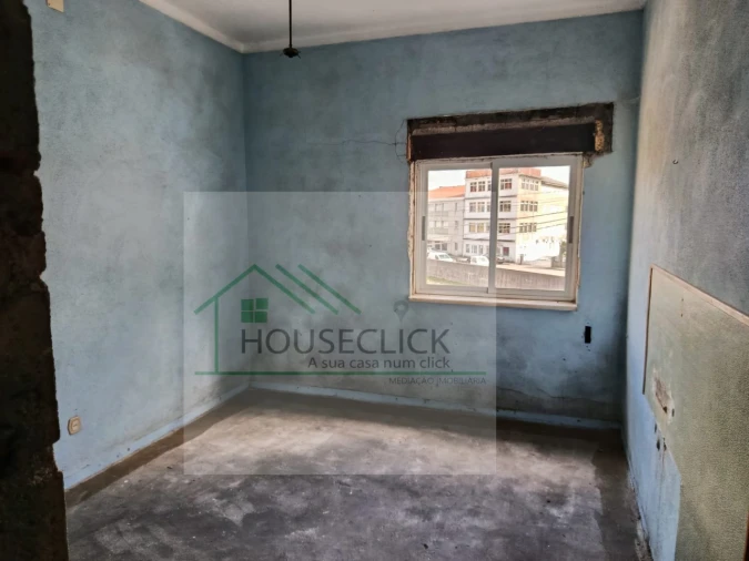 Moradia T14 para Venda em Pinzio Foto 20