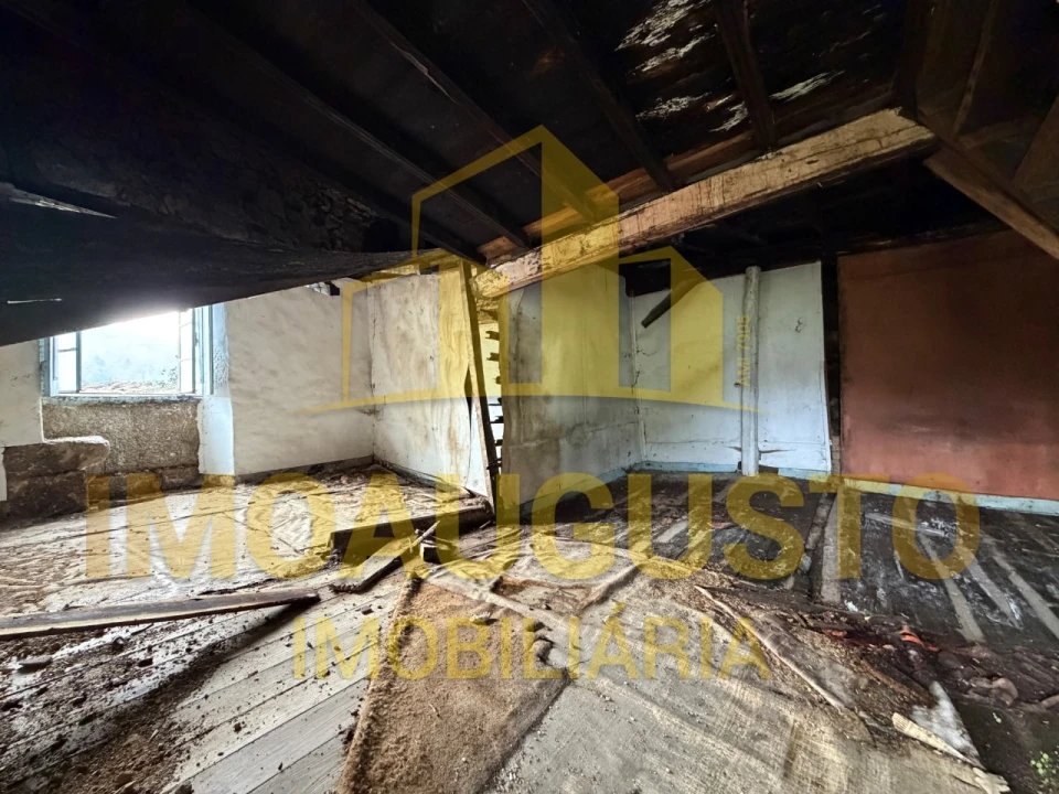 Moradia T2 para Venda em Mizarela, Pêro Soares e Vila Soeiro Foto 7