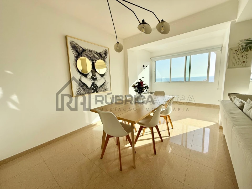 Apartamento T1 para Venda em Quarteira Foto 6