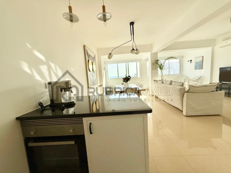 Apartamento T1 para Venda em Quarteira Foto 12