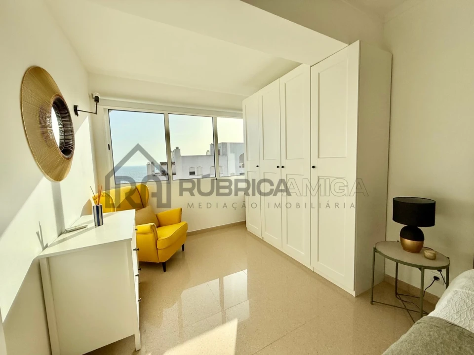 Apartamento T1 para Venda em Quarteira Foto 18