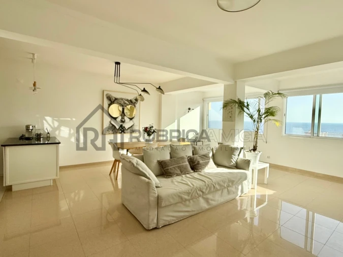 Apartamento T1 para Venda em Quarteira Foto 8