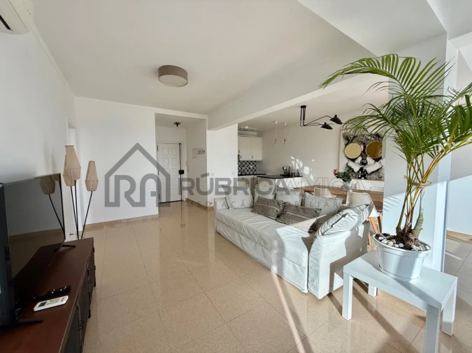 Apartamento T1 para Venda em Quarteira Foto 10