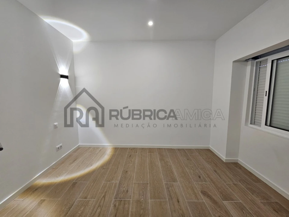 Moradia T3 para Venda em Loule (São Clemente) Foto 5