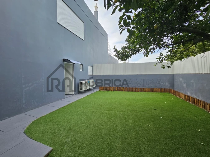 Moradia T3 para Venda em Loule (São Clemente) Foto 1