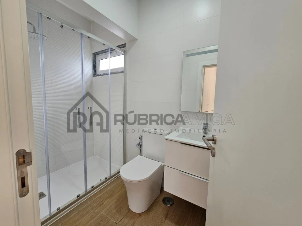 Moradia T3 para Venda em Loule (São Clemente) Foto 5