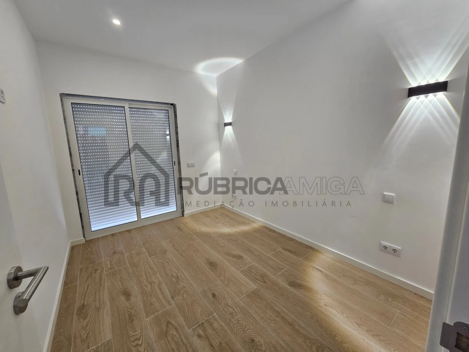 Moradia T3 para Venda em Loule (São Clemente) Foto 18