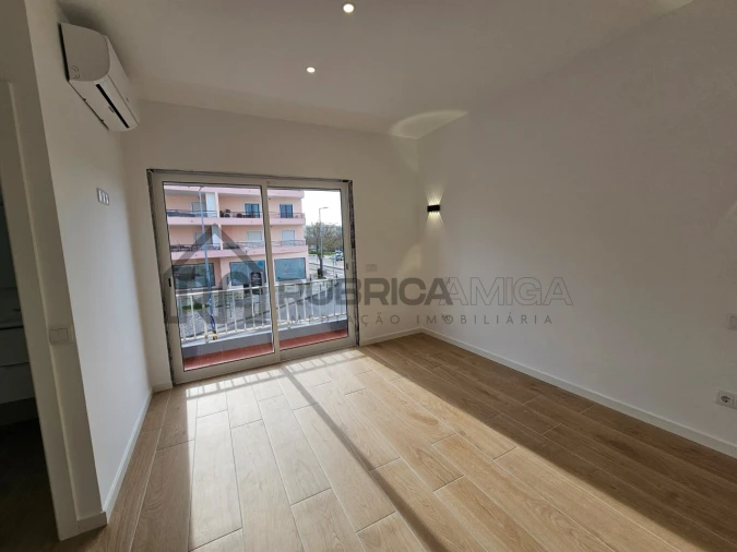 Moradia T3 para Venda em Loule (São Clemente) Foto 6