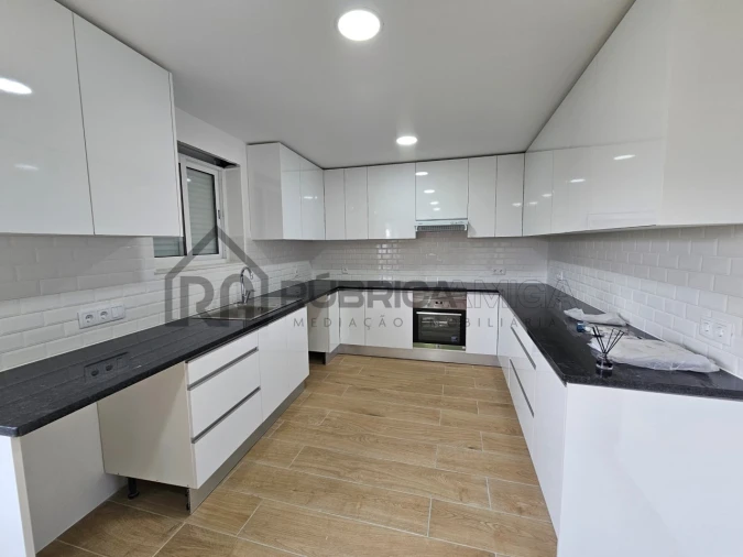 Moradia T3 para Venda em Loule (São Clemente) Foto 9