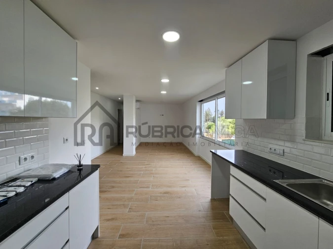 Moradia T3 para Venda em Loule (São Clemente) Foto 10