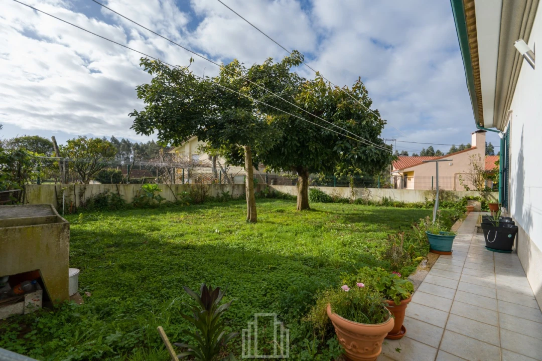 Moradia T3 para Venda em Valega Foto 27