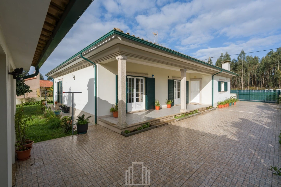 Moradia T3 para Venda em Valega Foto 1