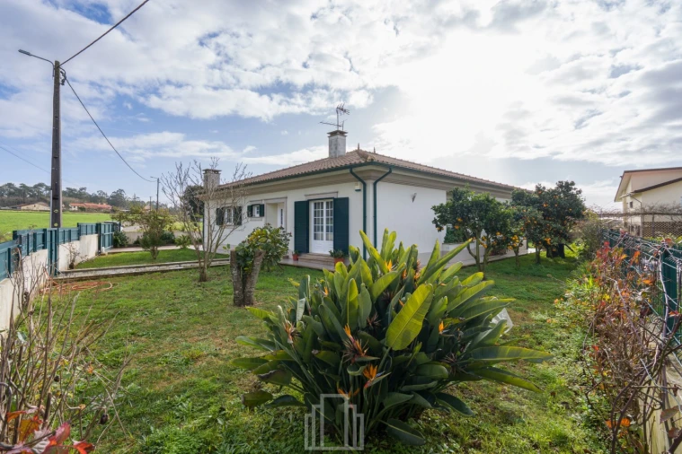 Moradia T3 para Venda em Valega Foto 3