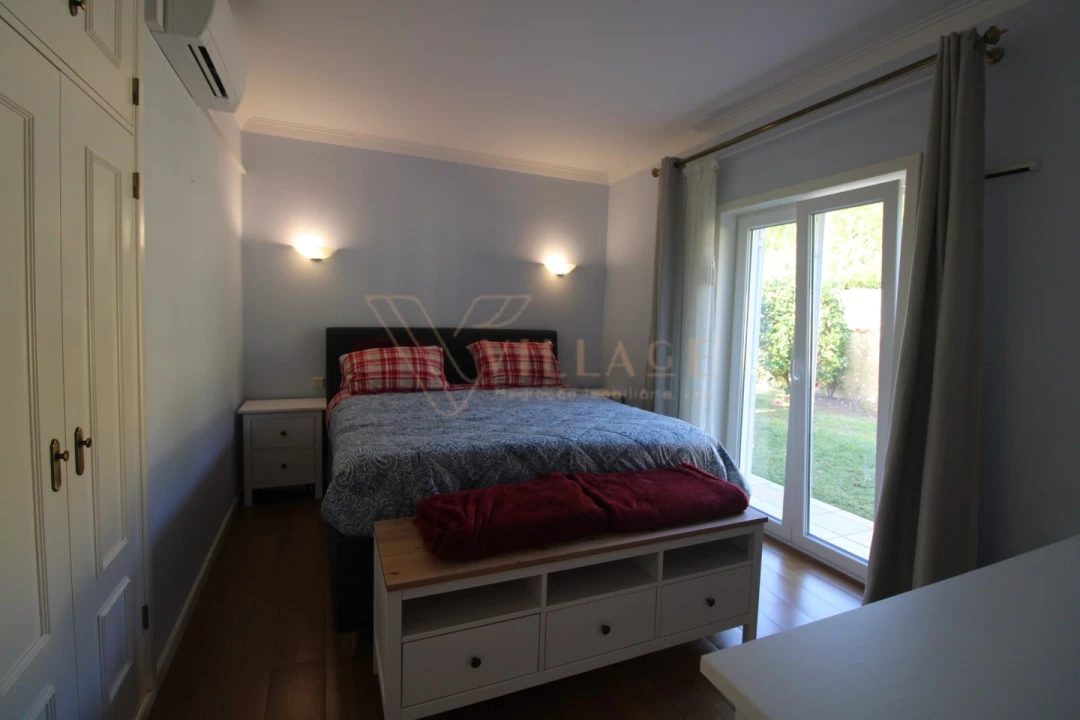 Moradia T5 para Venda em Gondarem Foto 29