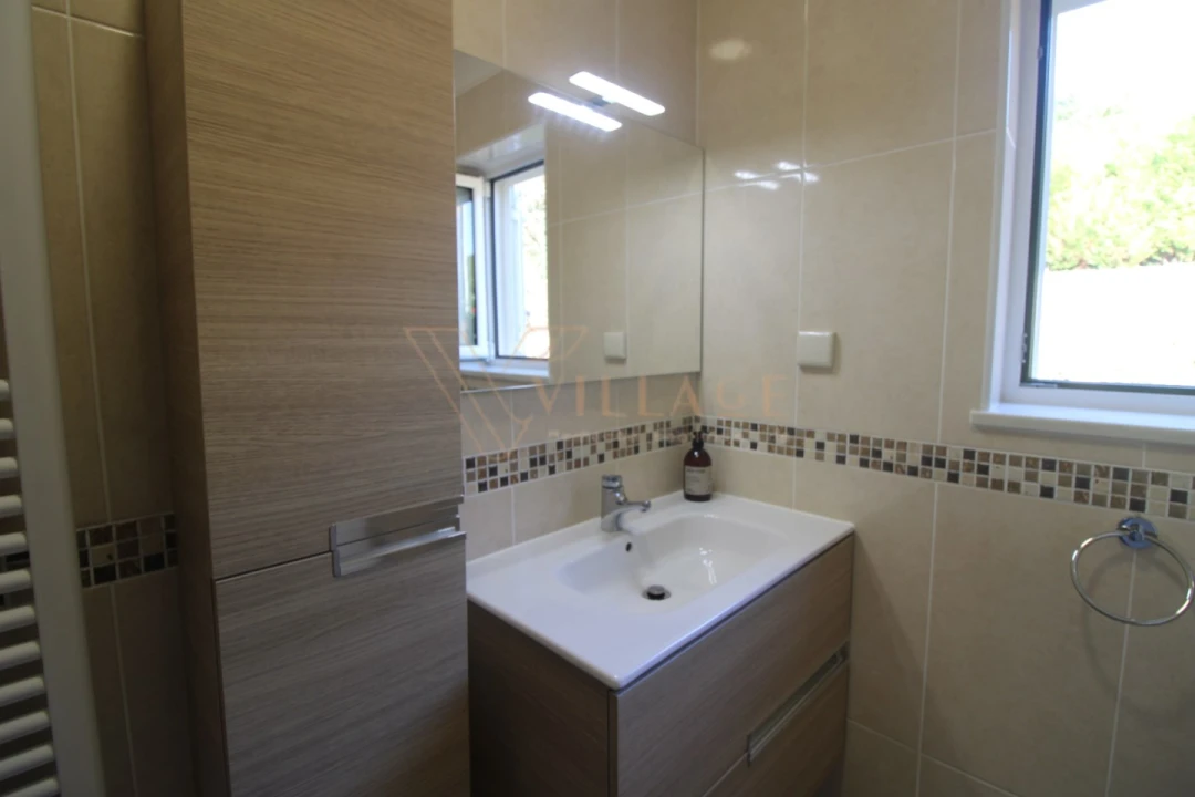 Moradia T5 para Venda em Gondarem Foto 30