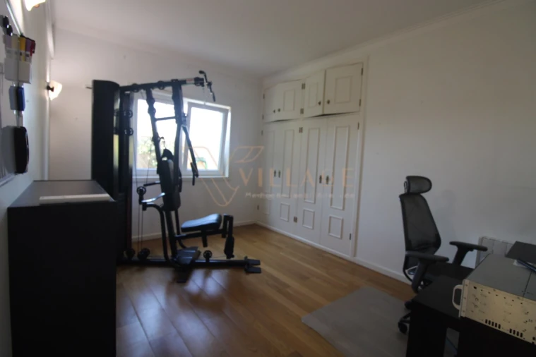 Moradia T5 para Venda em Gondarem Foto 25