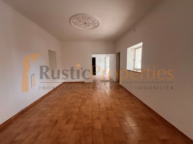 Moradia T3 para Venda em Loule (São Sebastião) Foto 6