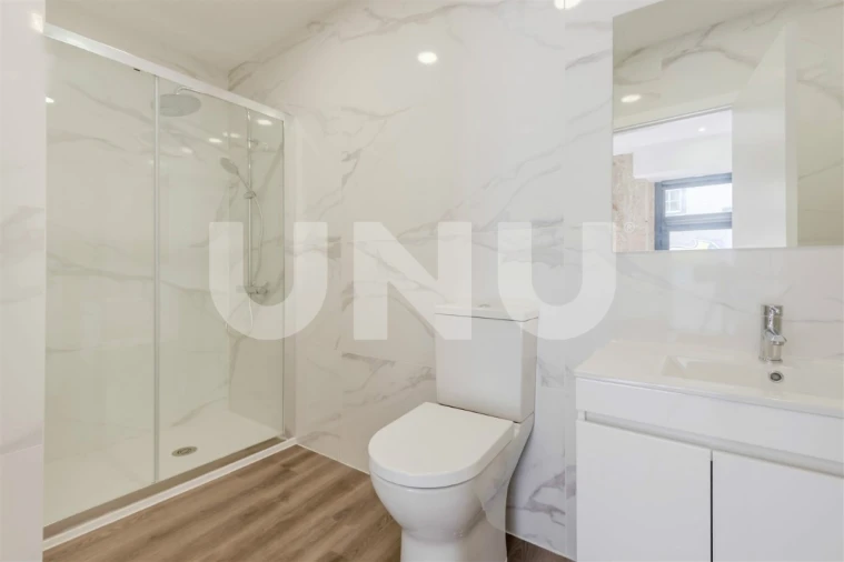 Apartamento T1 para Venda em Covilhã e Canhoso Foto 10