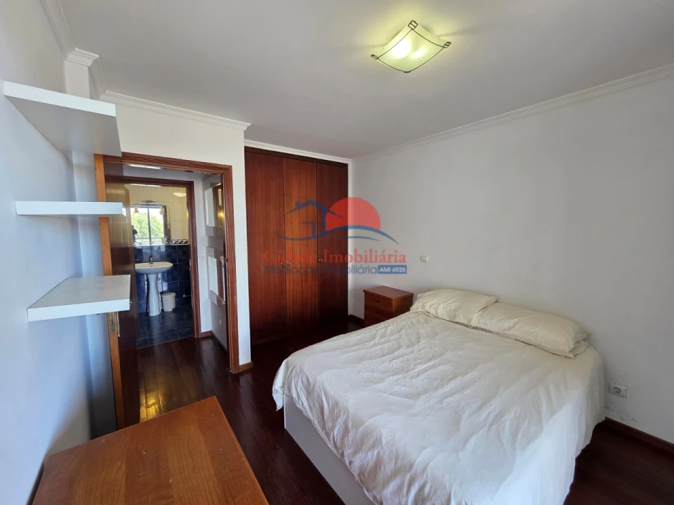 Apartamento T1 para Venda em Funchal (Santa Luzia) Foto 9