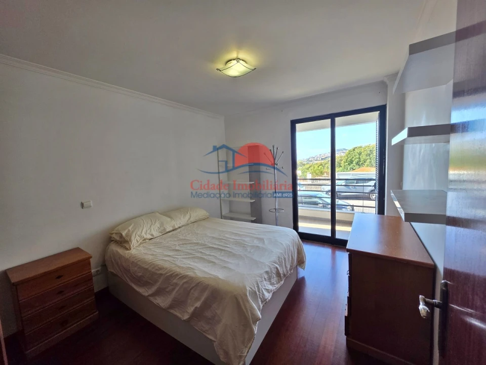 Apartamento T1 para Venda em Funchal (Santa Luzia) Foto 10