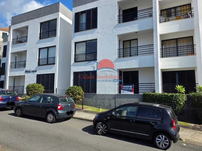 Apartamento T1 para Venda em Funchal (Santa Luzia) Foto 1