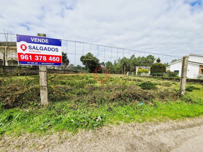 Terreno para Venda em Cerdal Foto 1