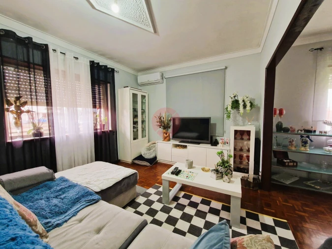 Prédio para Venda em Gandra e Taião Foto 1