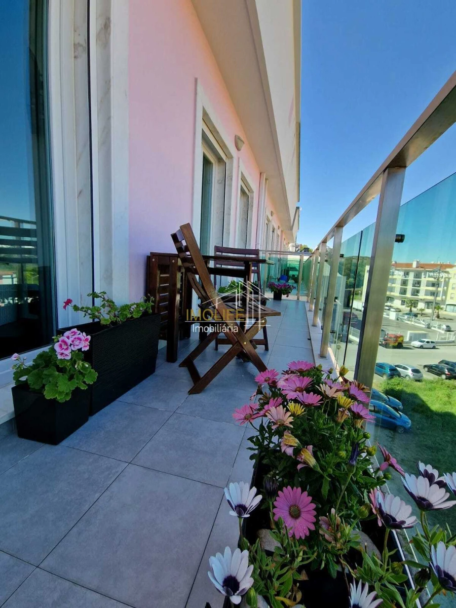 Apartamento T3 para Venda em Malveira e São Miguel de Alcainça Foto 8