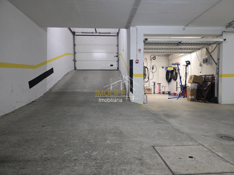 Apartamento T3 para Venda em Malveira e São Miguel de Alcainça Foto 9