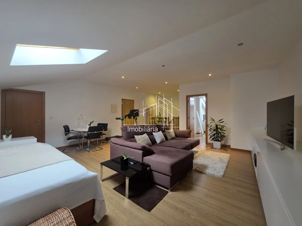 Apartamento T3 para Venda em Malveira e São Miguel de Alcainça Foto 13