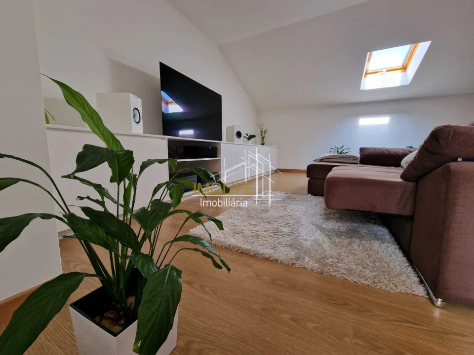 Apartamento T3 para Venda em Malveira e São Miguel de Alcainça Foto 12