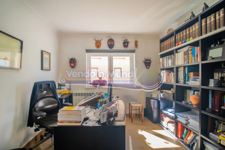 Moradia T4 para Venda em Salvaterra de Magos e Foros de Salvaterra Foto 7