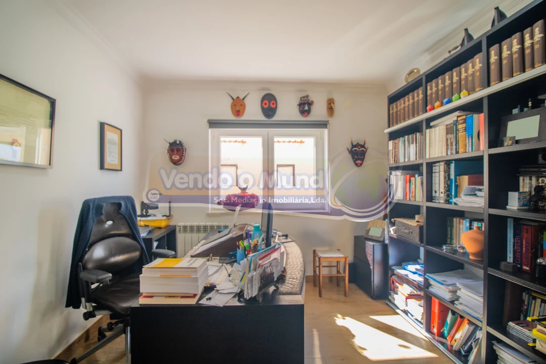 Moradia T4 para Venda em Salvaterra de Magos e Foros de Salvaterra Foto 7