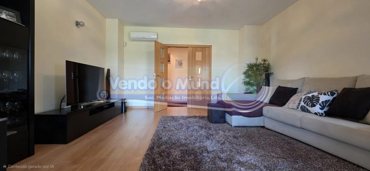 Apartamento T3 para Venda em Alverca do Ribatejo e Sobralinho Foto 11